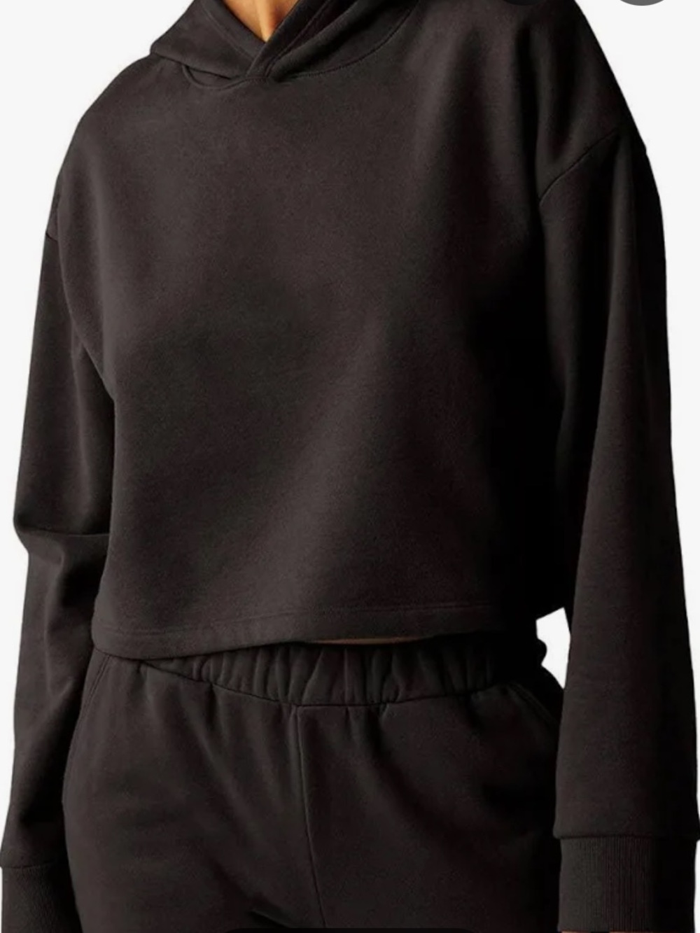 Beyond Yoga Women's Cropped Hoodie in Black